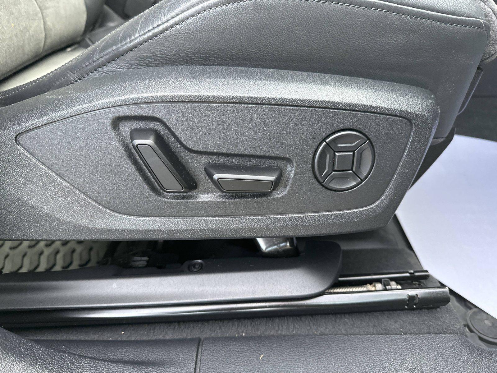 2022 Audi Q3 — fotografija 23