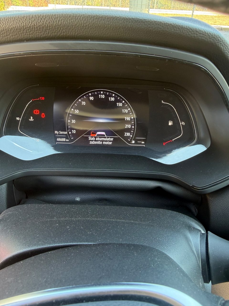 2024 Renault Captur — fotografija 8