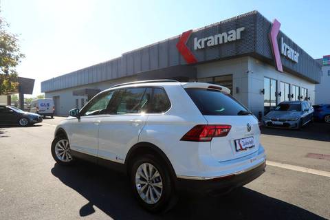 2022 Volkswagen Tiguan — sličica 17