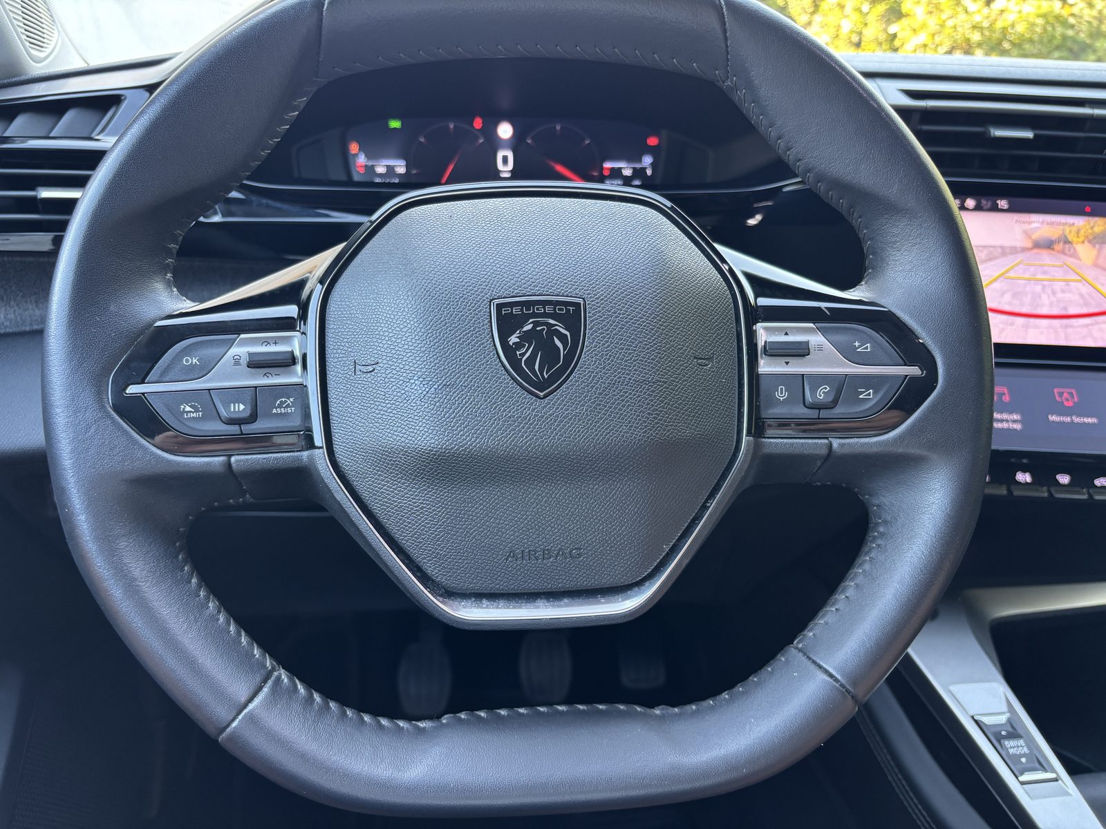 2023 Peugeot 308 — fotografija 23