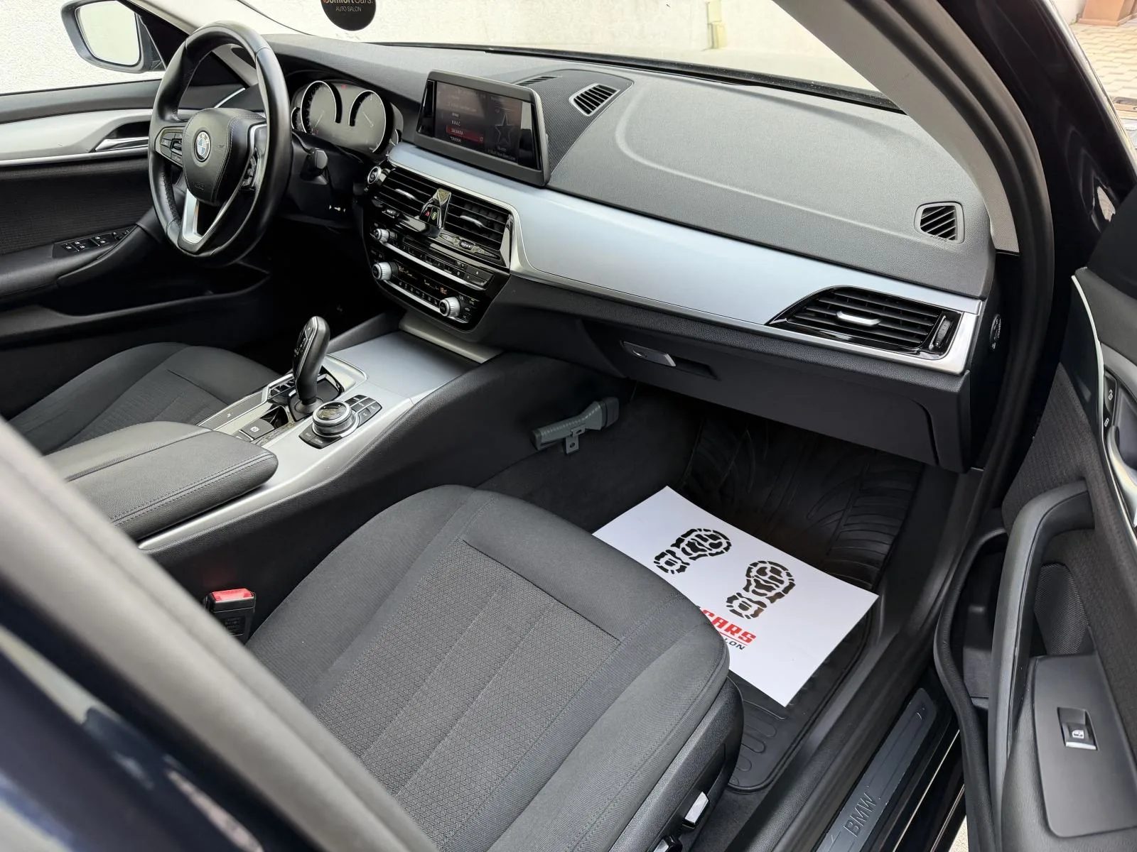 2017 BMW Serija 5 — fotografija 23