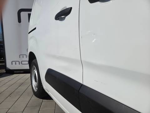 2020 Opel Combo — sličica 16