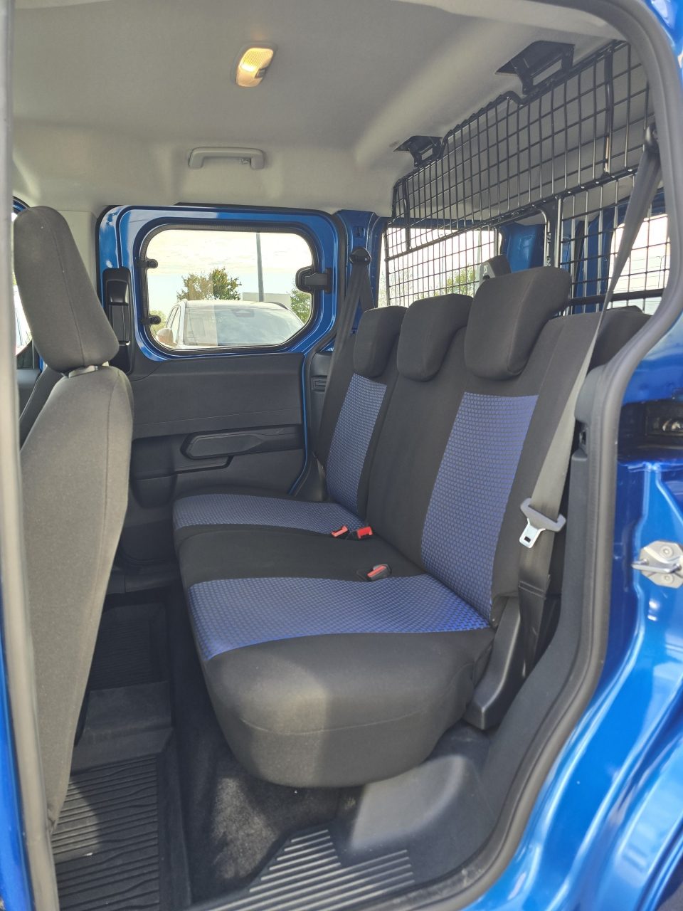 2025 Ford Transit — fotografija 8