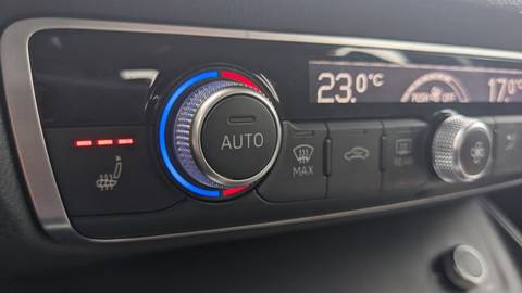 2021 Audi Q3 — sličica 21