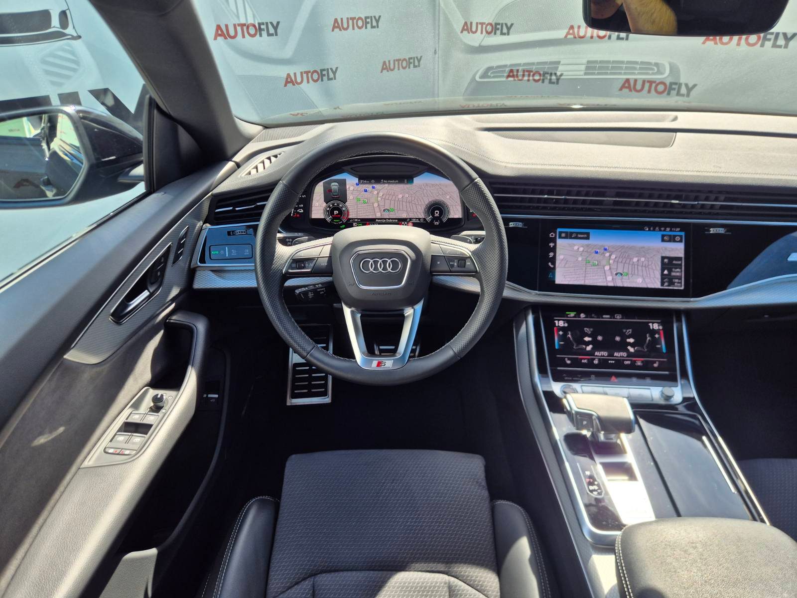 2025 Audi Q8 S line — fotografija 17