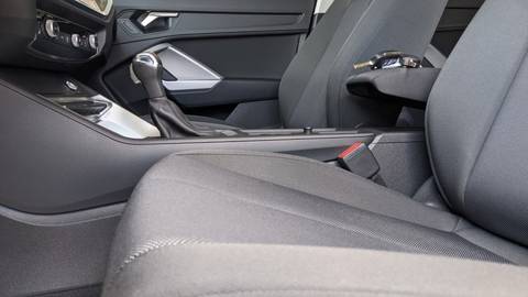 2020 Audi Q3 — sličica 11