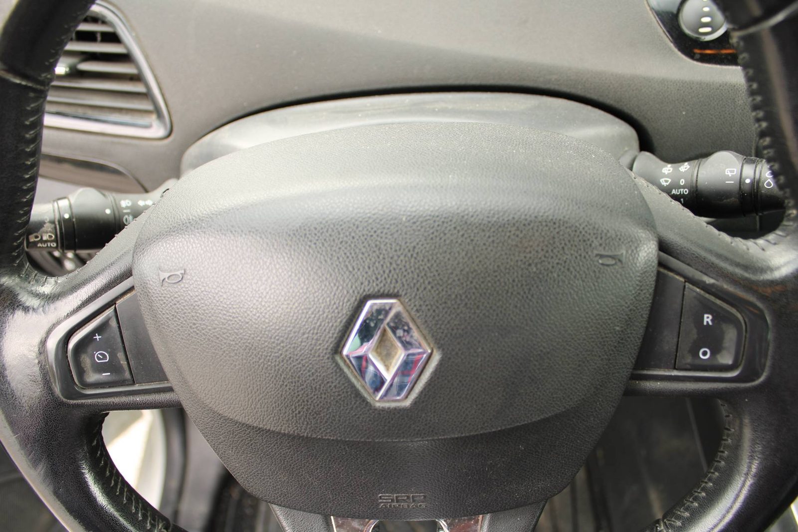 2016 Renault Scenic — fotografija 10