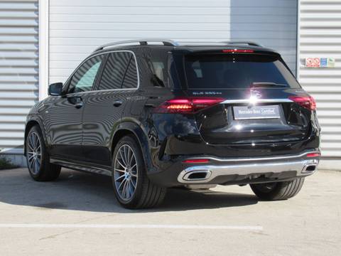 2025 Mercedes-Benz GLE — sličica 8