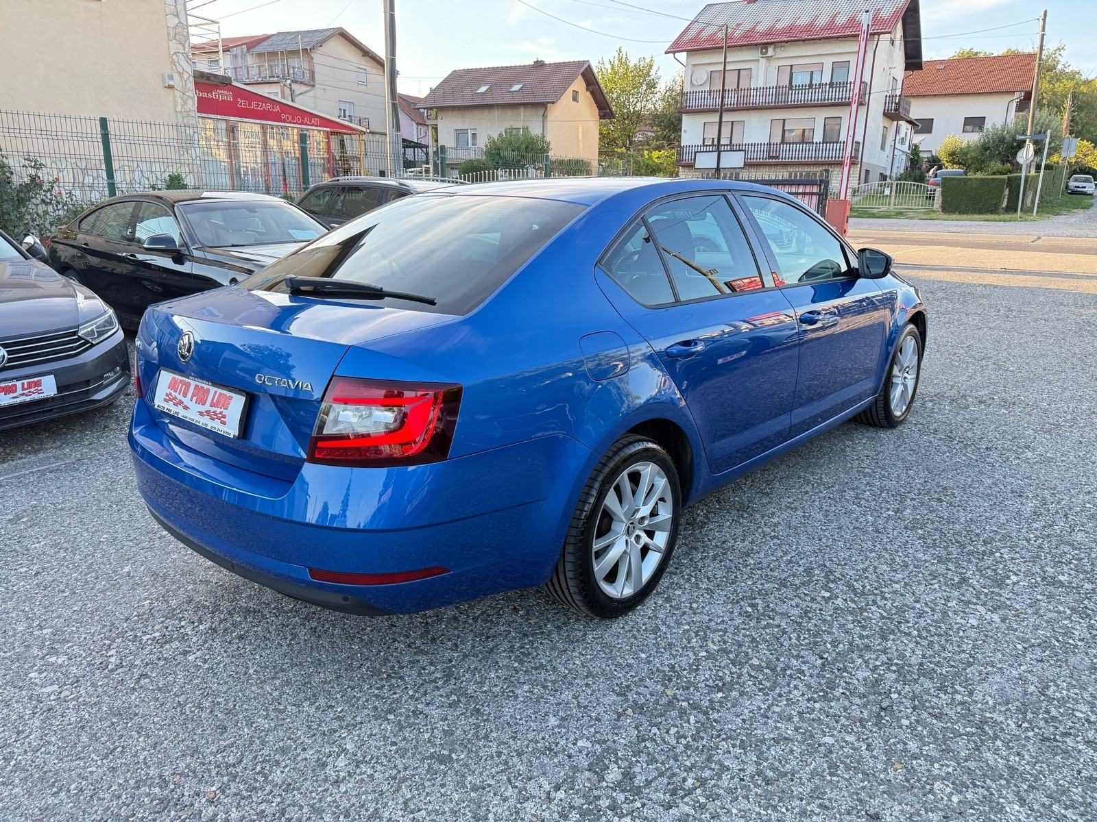 2019 Škoda Octavia — fotografija 4