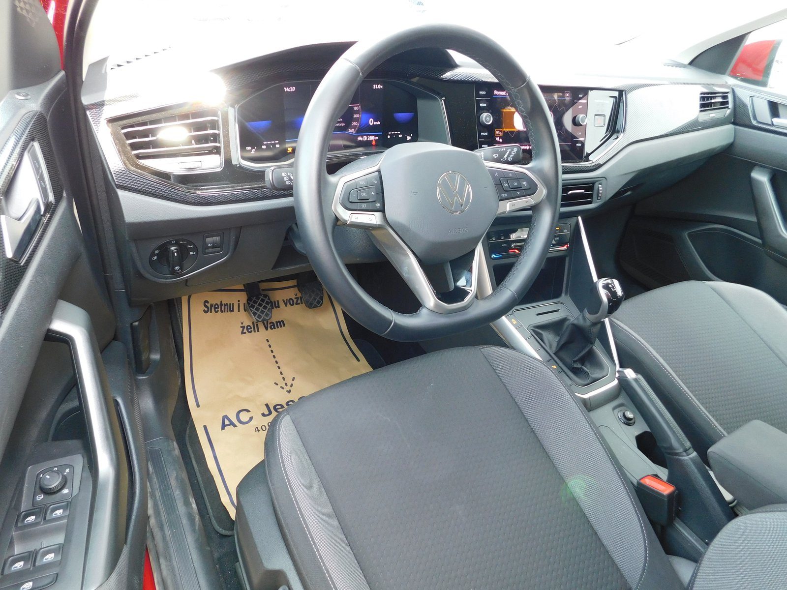 2024 Volkswagen Taigo — fotografija 9