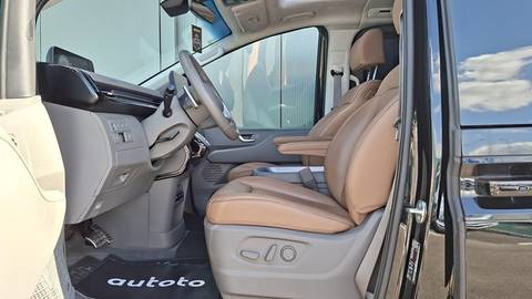 2023 Hyundai Staria — sličica 5