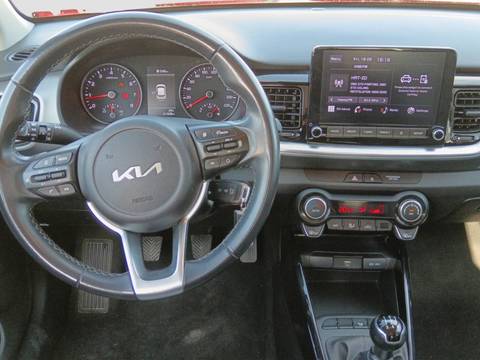 2023 Kia Stonic — sličica 14