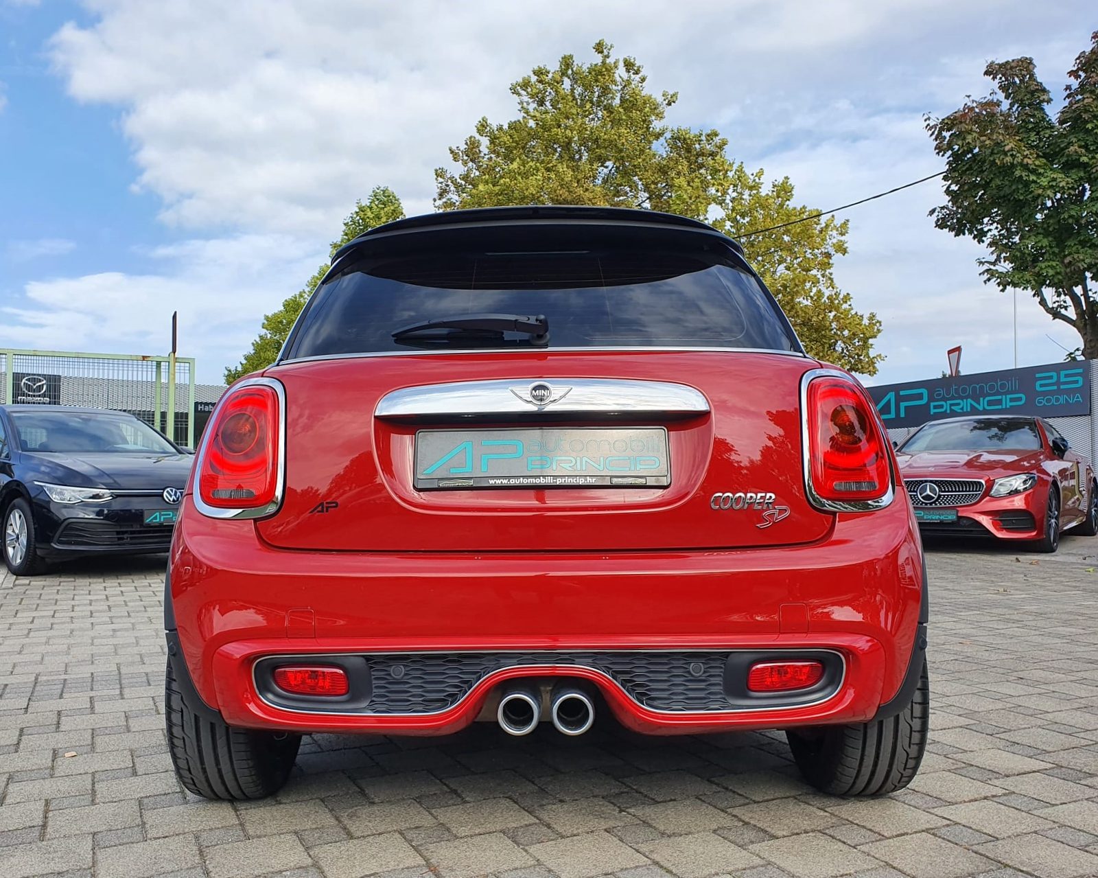 2017 Mini Cooper John Cooper Works — fotografija 4