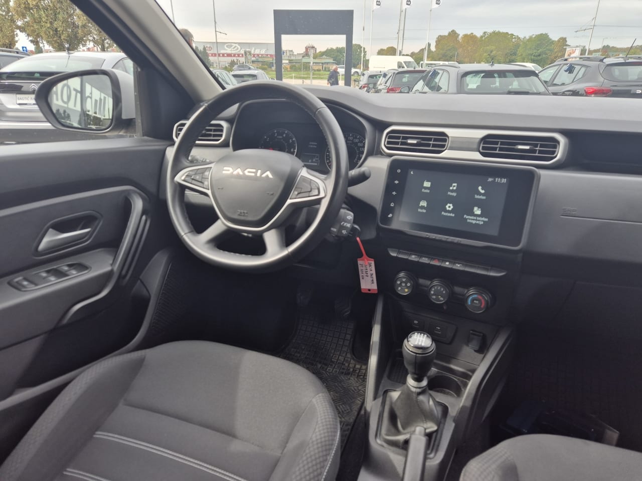 2023 Dacia Duster — fotografija 13