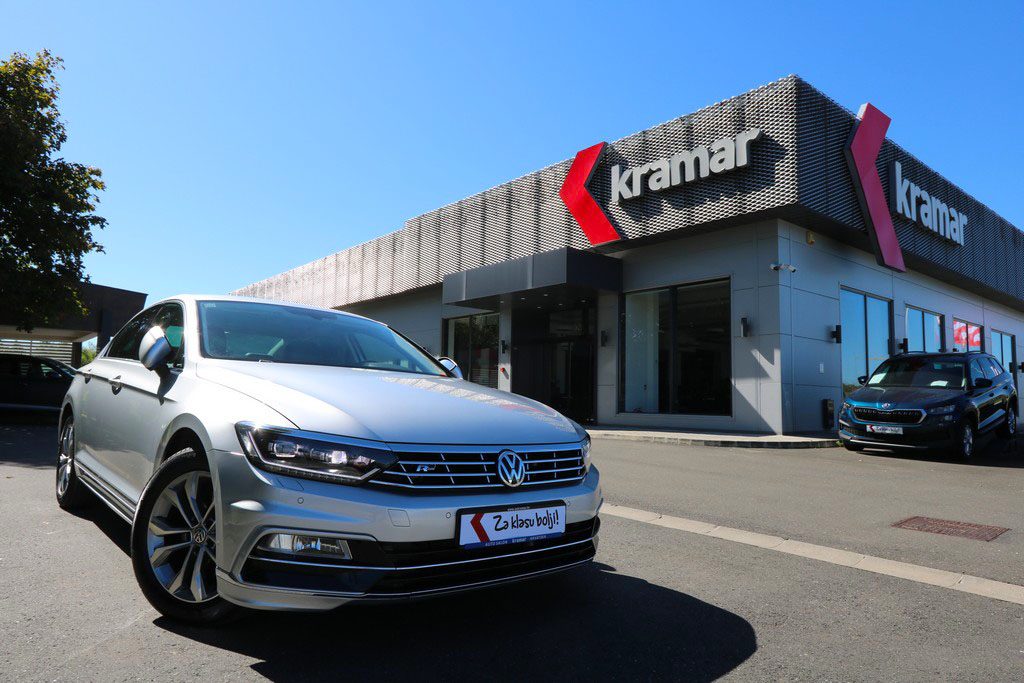 2019 Volkswagen Passat R-Line — fotografija 17