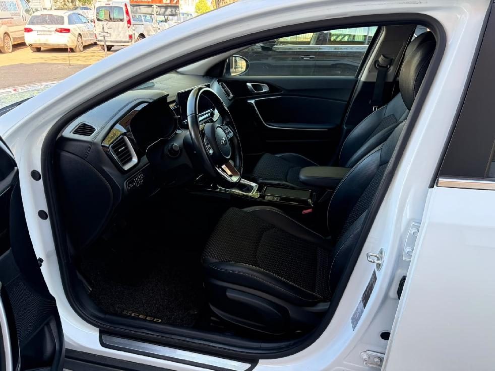 2021 Kia XCeed — fotografija 9