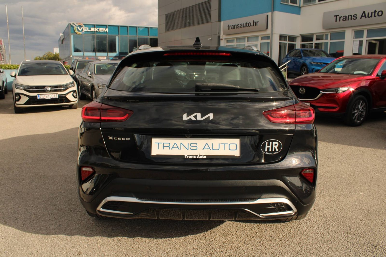 2023 Kia Xcee'd — fotografija 6