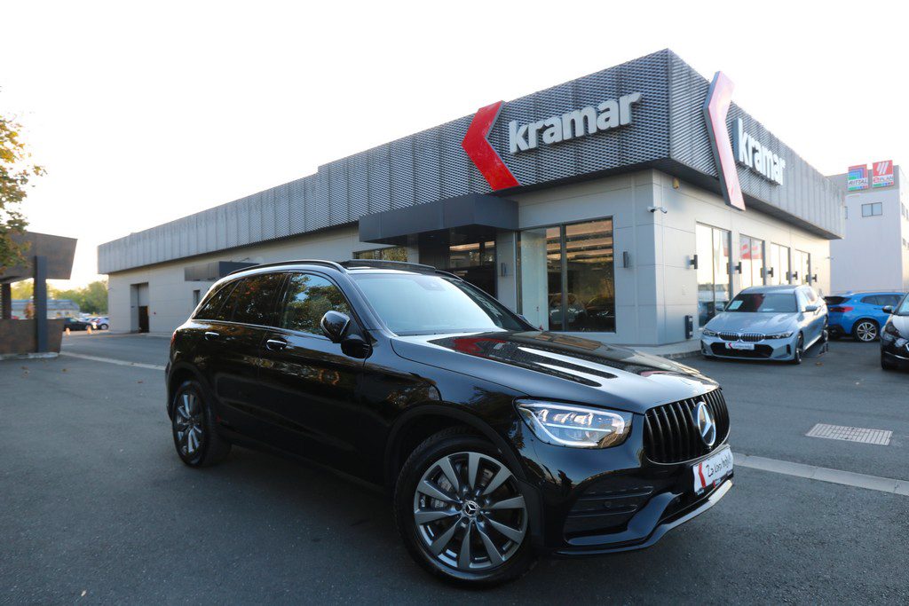 2022 Mercedes-Benz GLC AMG Line — fotografija 13