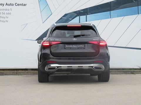 2025 Mercedes-Benz GLC AMG Line — sličica 7