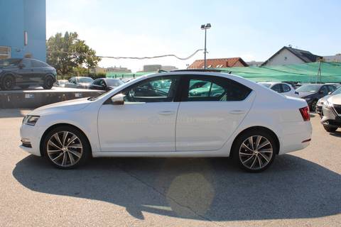 2017 Škoda Octavia — sličica 8