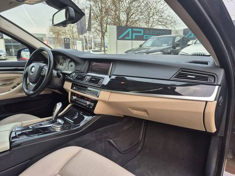 2015 BMW Serija 5 — sličica 23
