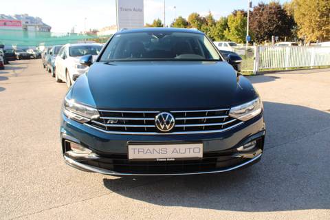2022 Volkswagen Passat Variant — sličica 2