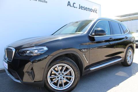 2022 BMW X3 — sličica 7