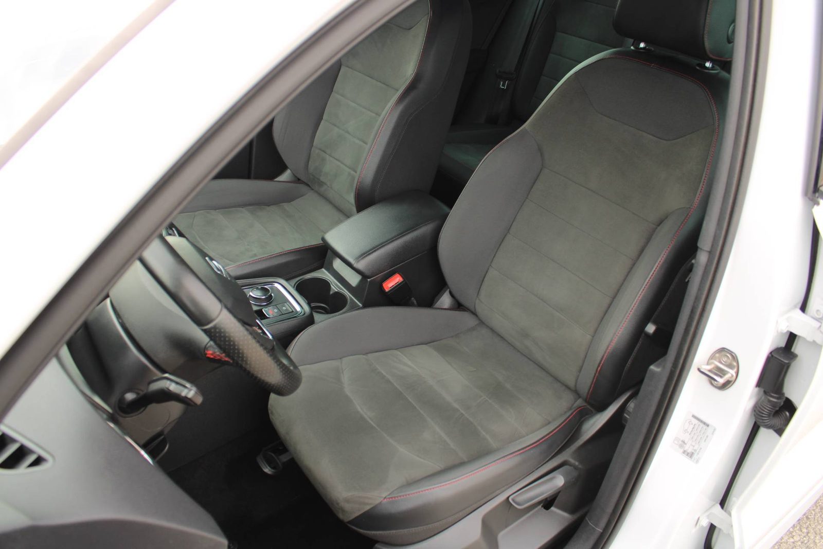 2020 Seat Ateca — fotografija 10