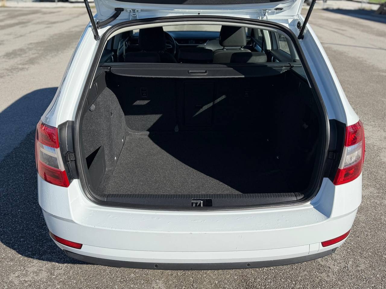 2018 Škoda Octavia — fotografija 7