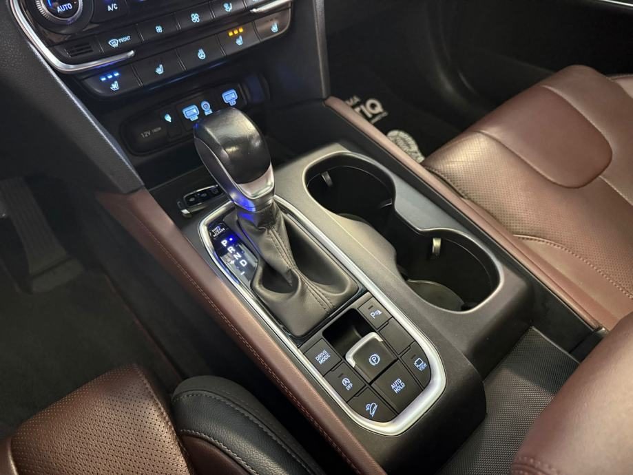 2019 Hyundai SantaFe — fotografija 15