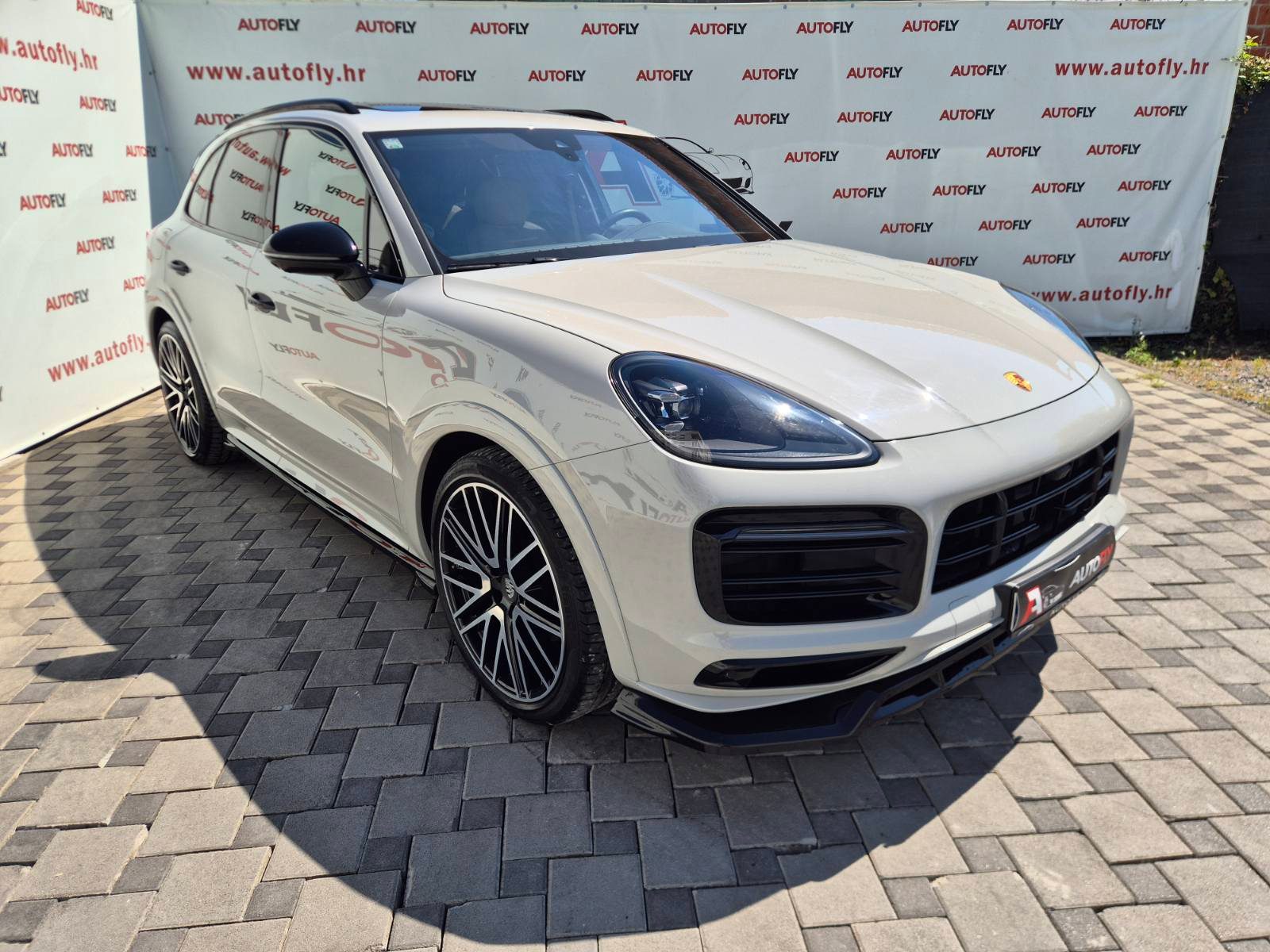 2023 Porsche Cayenne — fotografija 10