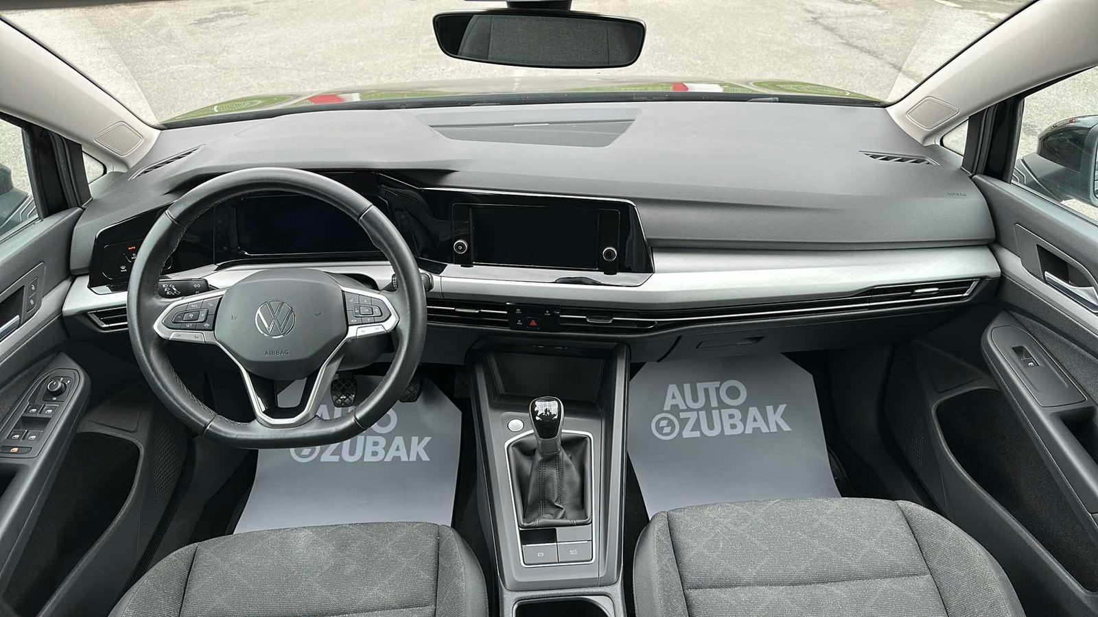 2024 Volkswagen Golf — fotografija 11