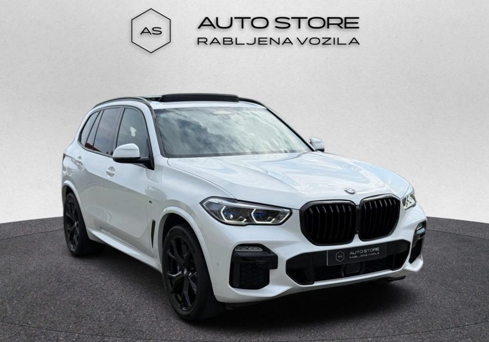 2021 BMW X5 M Sport — fotografija 14