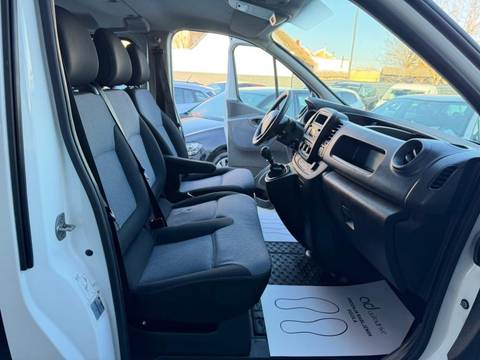2019 Opel Vivaro — sličica 21