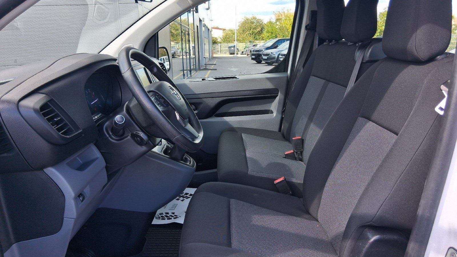 2022 Opel Vivaro — fotografija 14