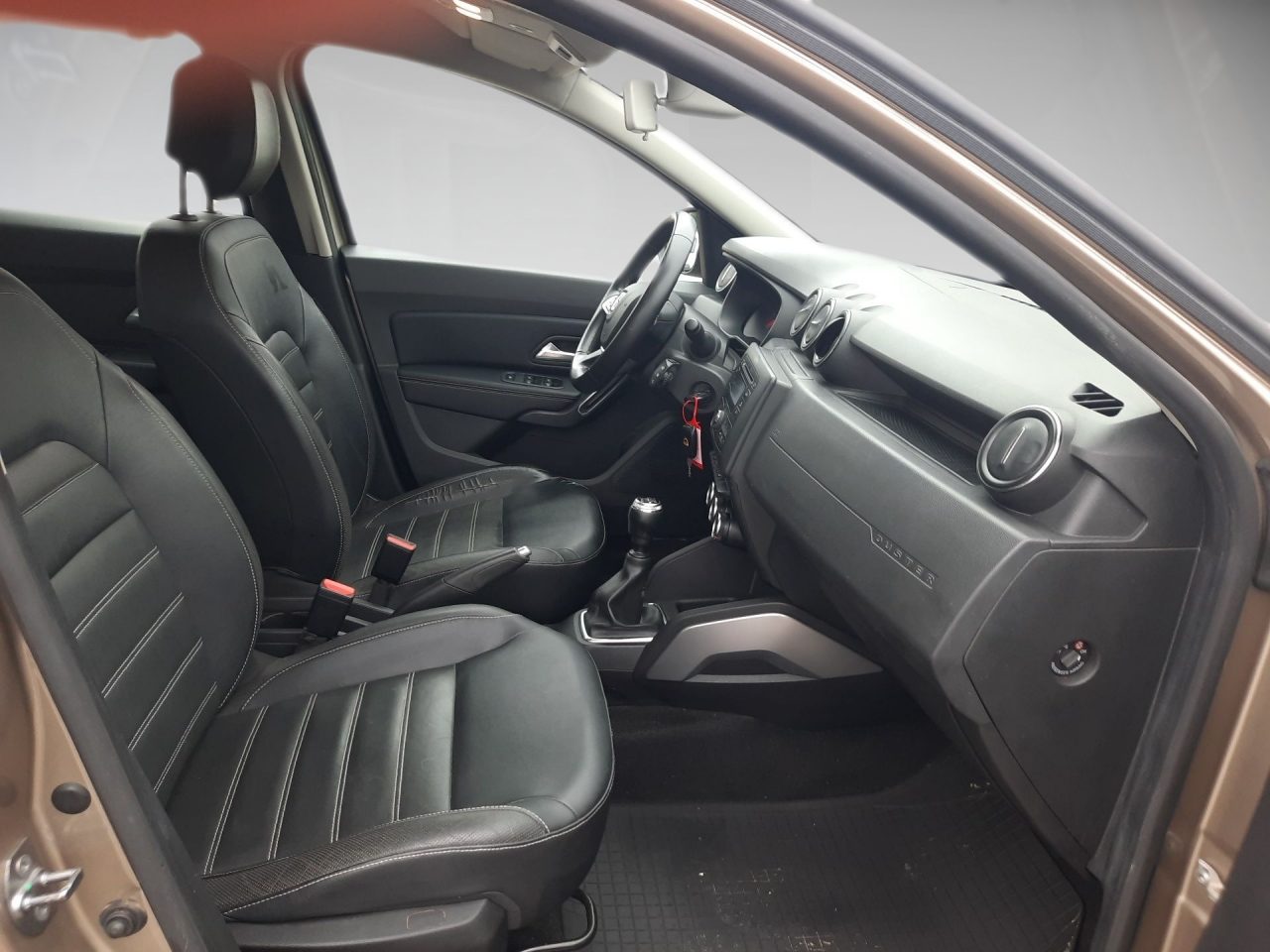 2018 Dacia Duster — fotografija 20