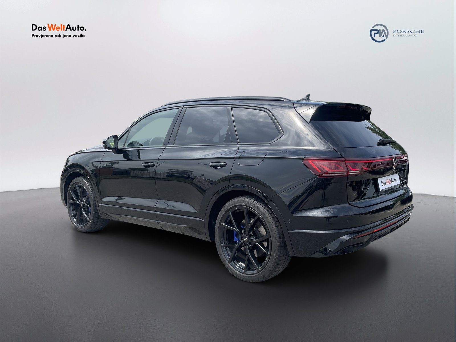 2026 Volkswagen Touareg — fotografija 3