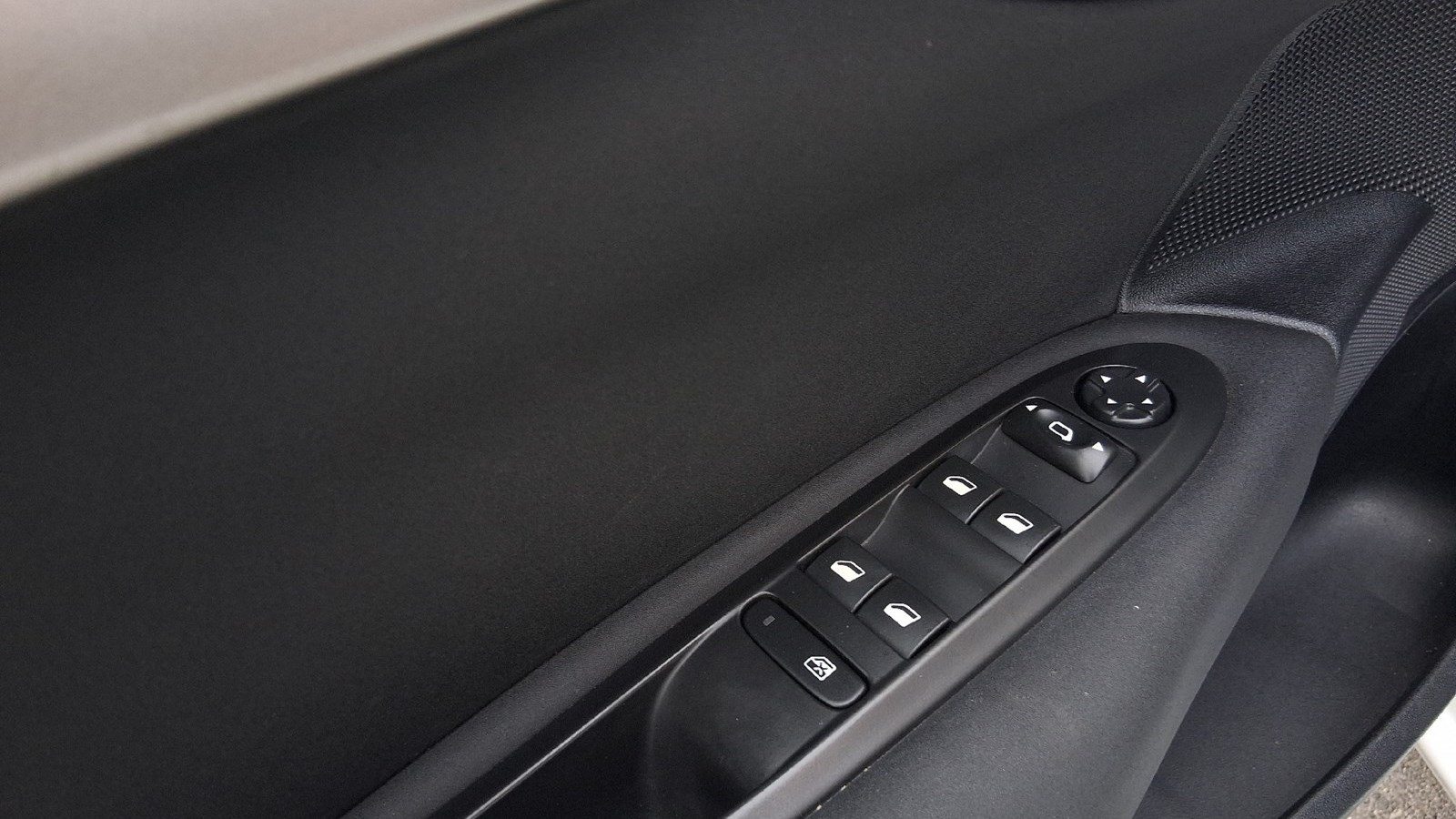 2016 Citroën C4 — fotografija 13