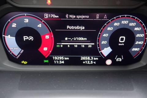 2025 Audi Q3 — sličica 13