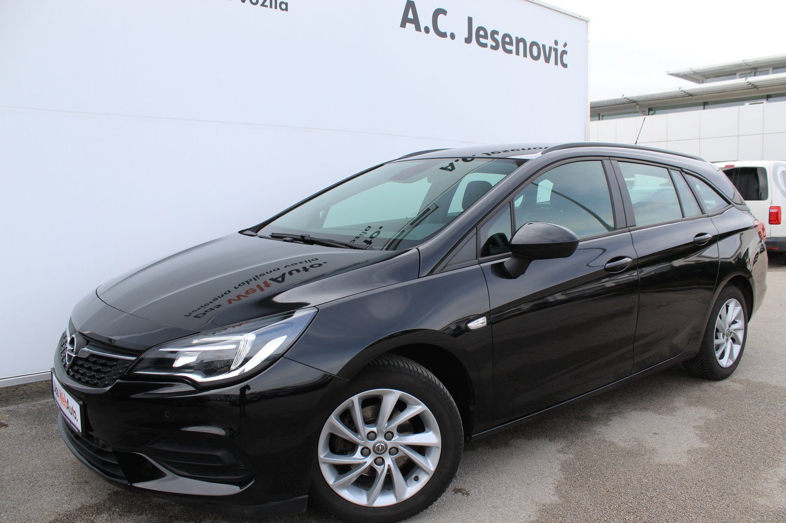 2020 Opel Astra — fotografija 7