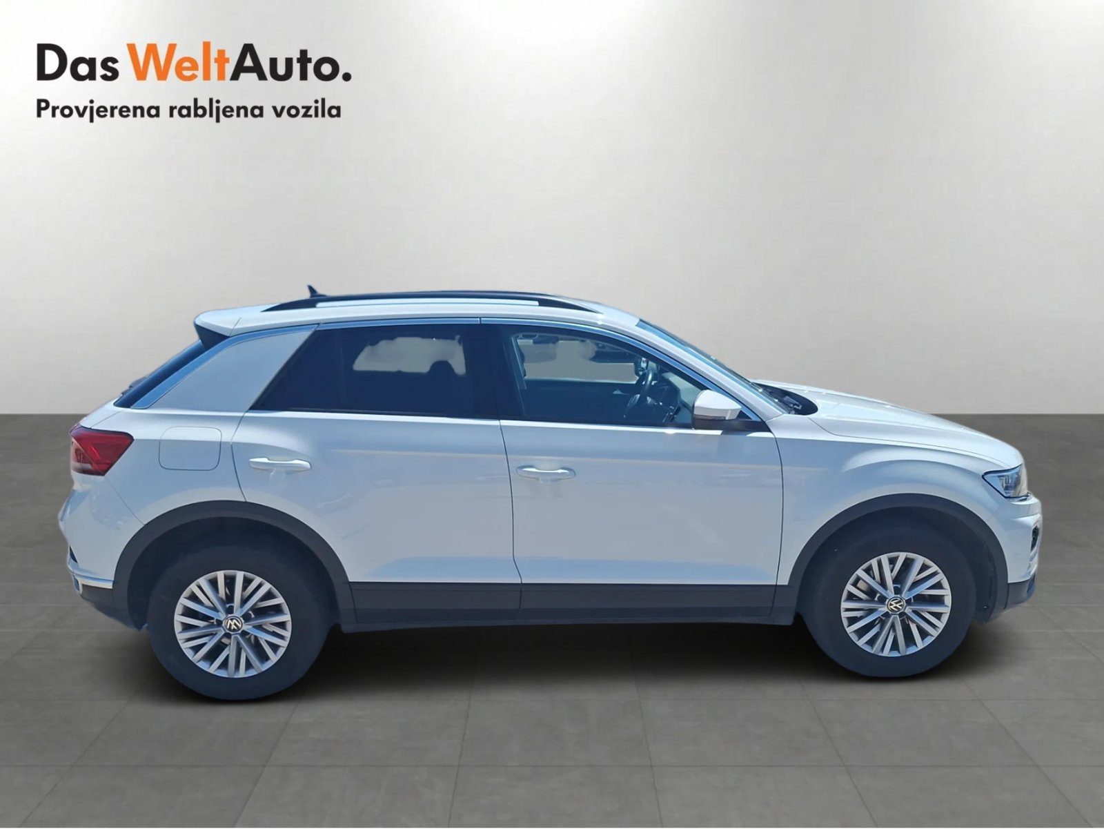 2021 Volkswagen T-Roc — fotografija 6