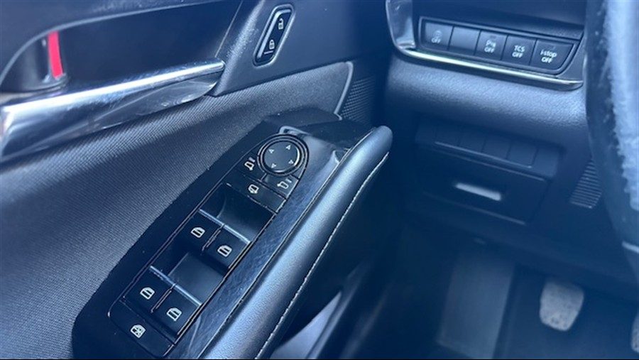 2021 Mazda CX-30 — fotografija 23