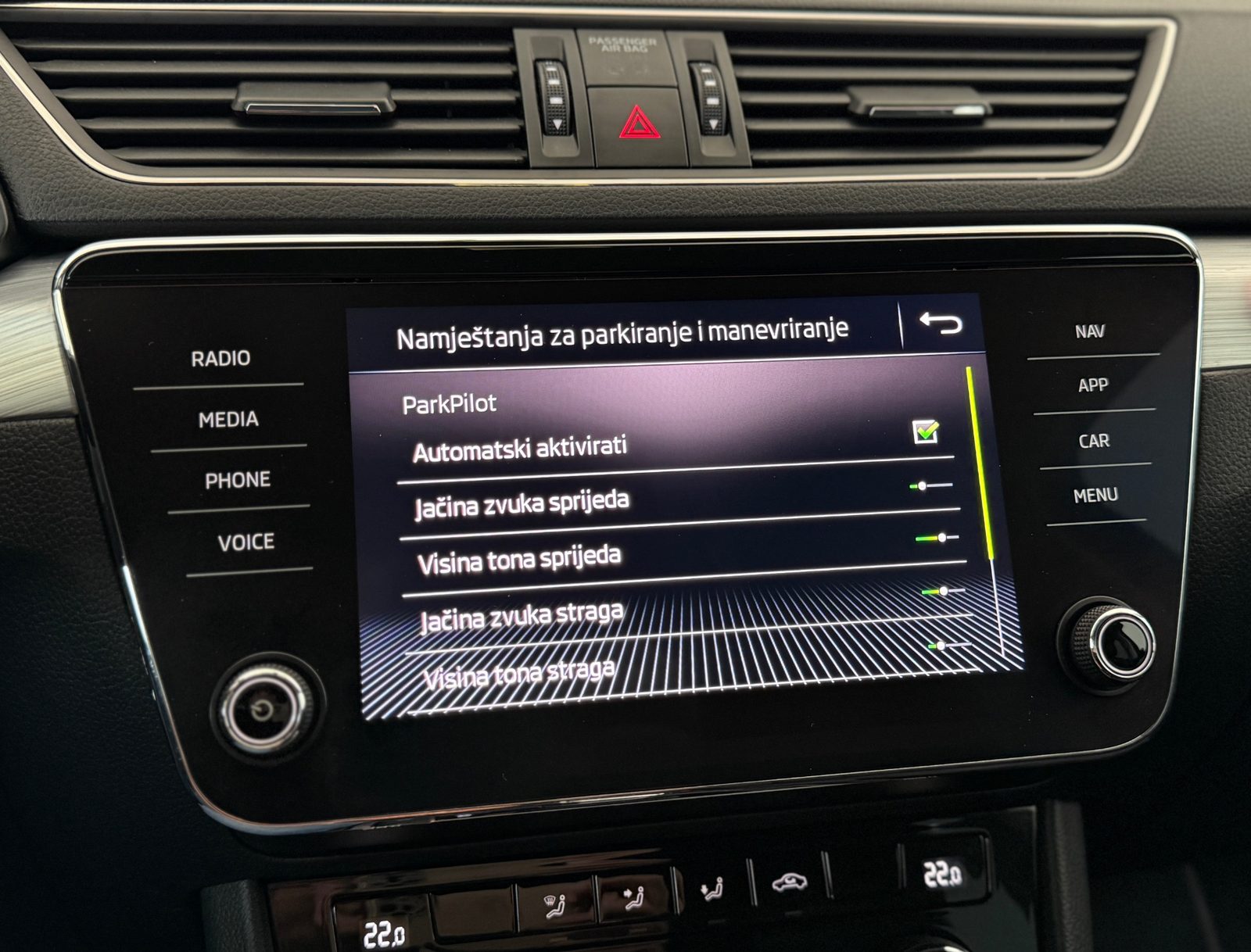 2020 Škoda Superb — fotografija 12