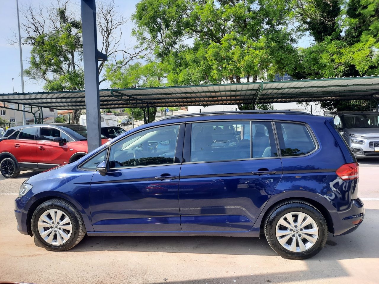 2019 Volkswagen Touran — fotografija 6