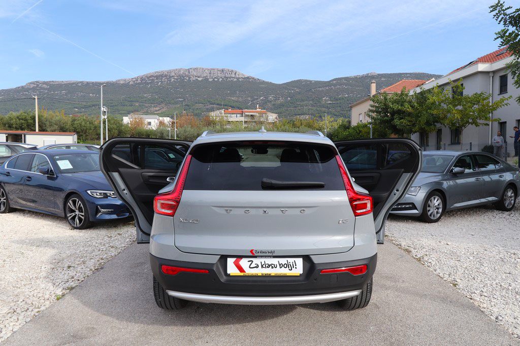 2026 Volvo XC40 — fotografija 17