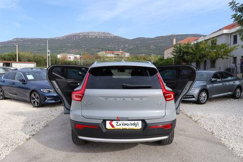 2026 Volvo XC40 — sličica 17