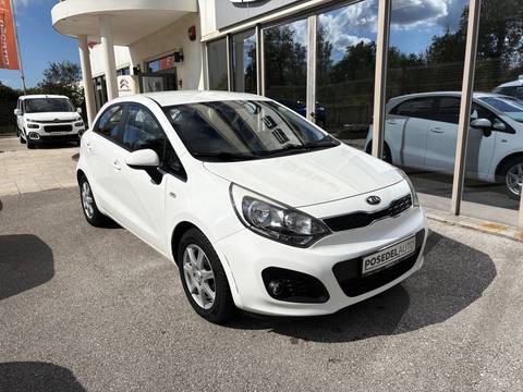 2014 Kia Rio — sličica 3