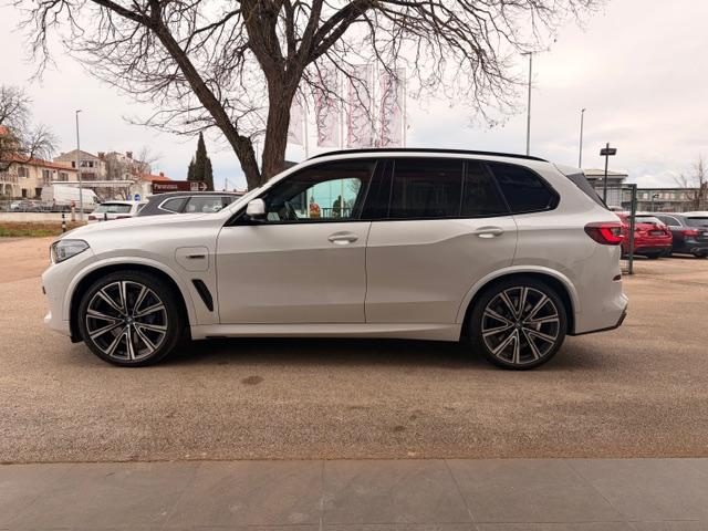 2022 BMW X5 — fotografija 5