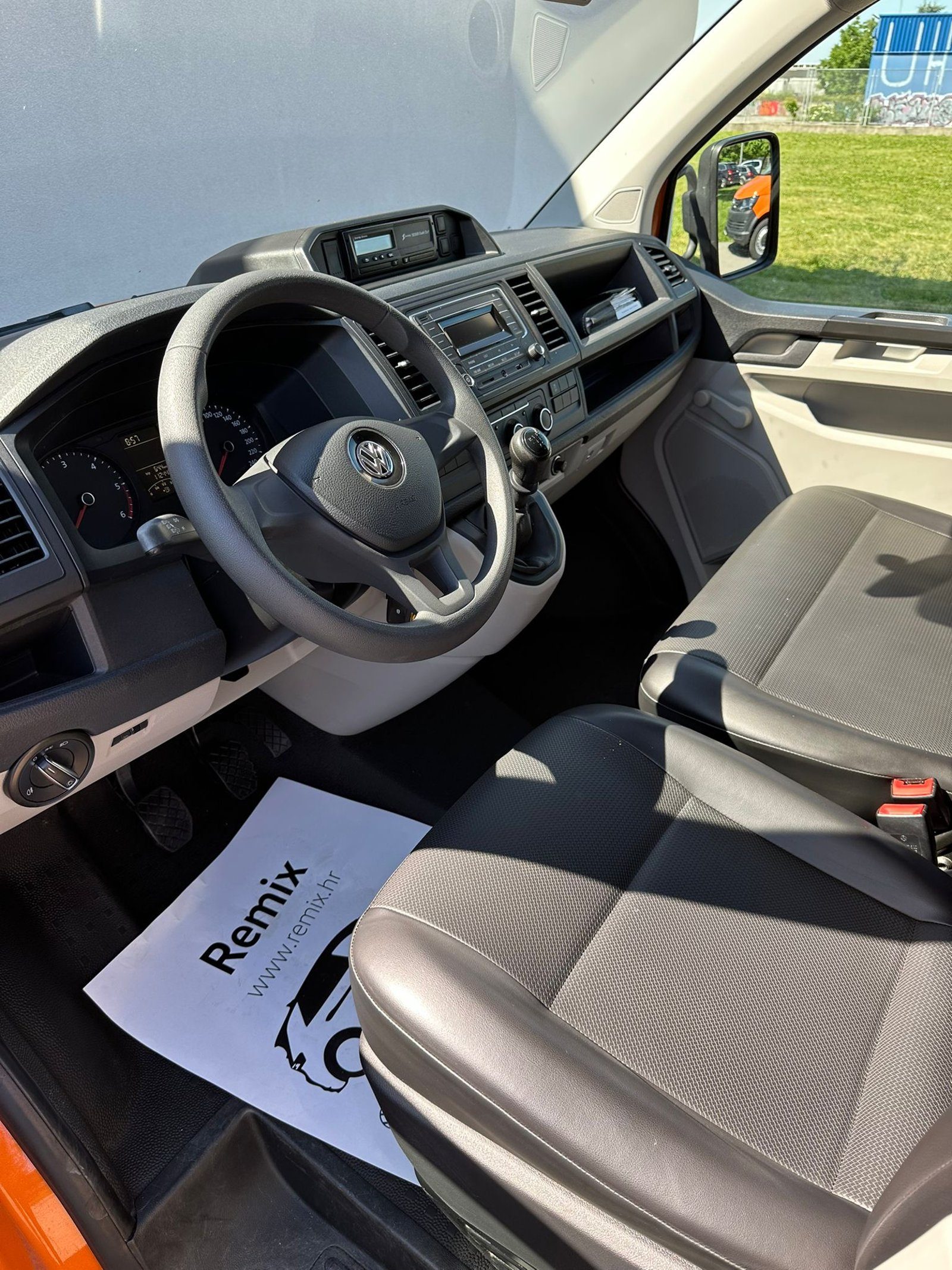 2019 Volkswagen Transporter — fotografija 8