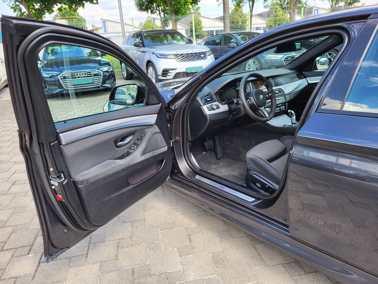 2015 BMW Serija 5 — fotografija 9
